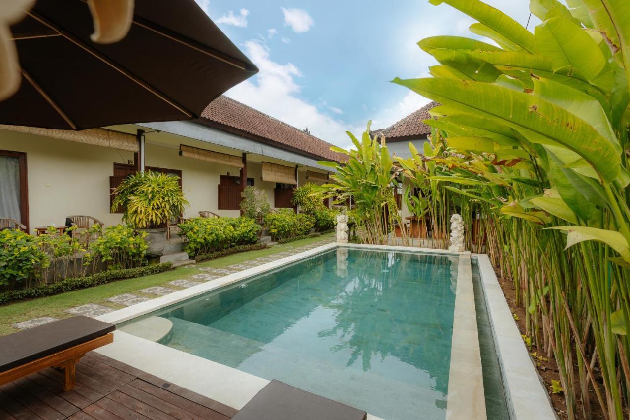 Bubu Canggu Guesthouse Exterior photo