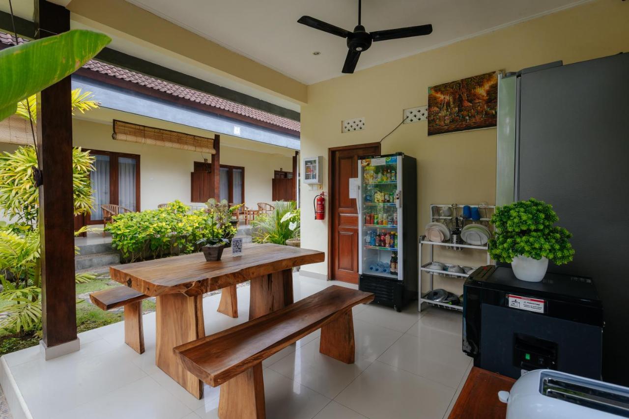 Bubu Canggu Guesthouse Exterior photo